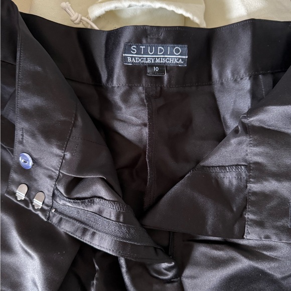 BADGLEY MISCHKA Satin like Trouser - Picture 6 of 6